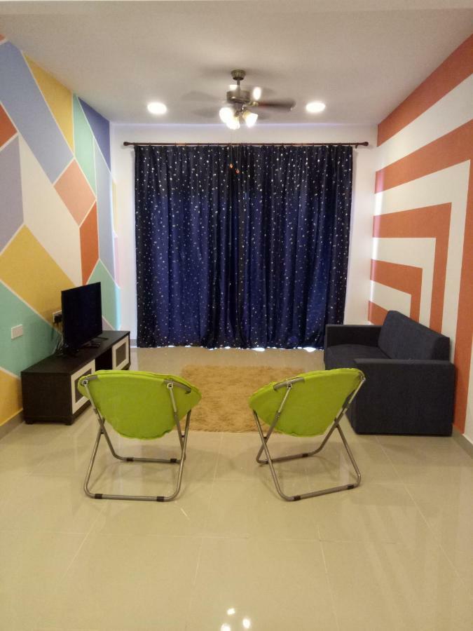 Icolor Home & Stay Ch 8 Tanah Rata Exterior photo